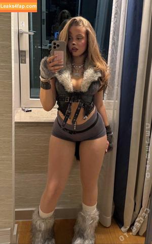 mayaa.zr photo #0011