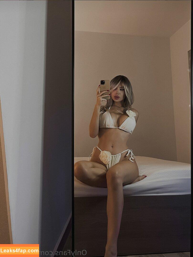 mayarileyvip / Maya Riley / mayariley / mayarileyauthor leaked photo photo #0002