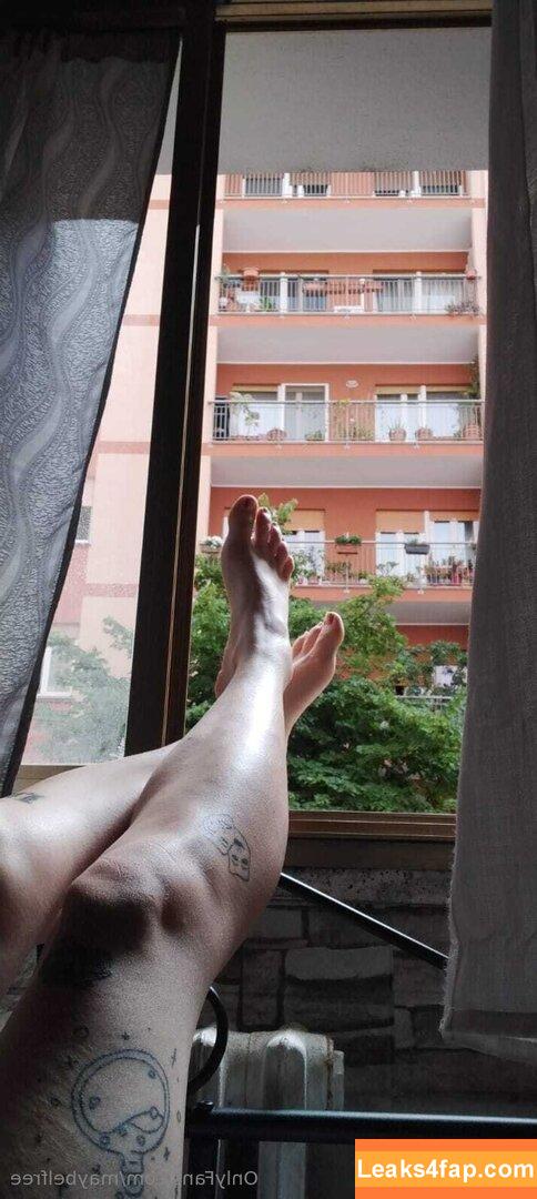 maybelfree /  leaked photo photo #0121