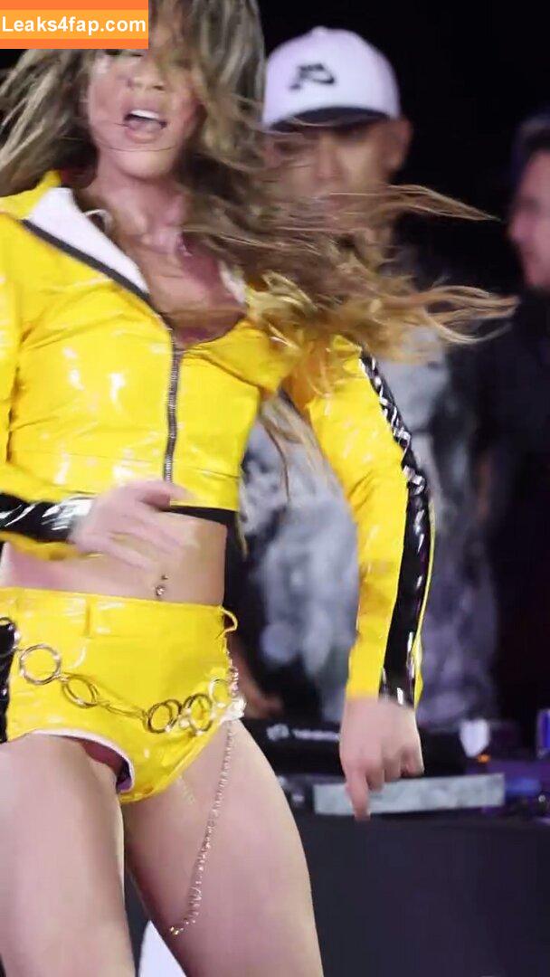 Mc Melody / melodyoficial3 leaked photo photo #0104