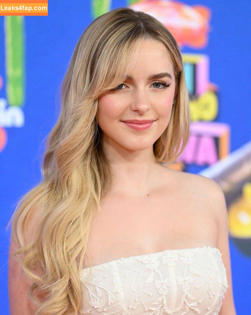 Mckenna Grace / mckennagrace / mckennagraceful leaked photo photo #0006