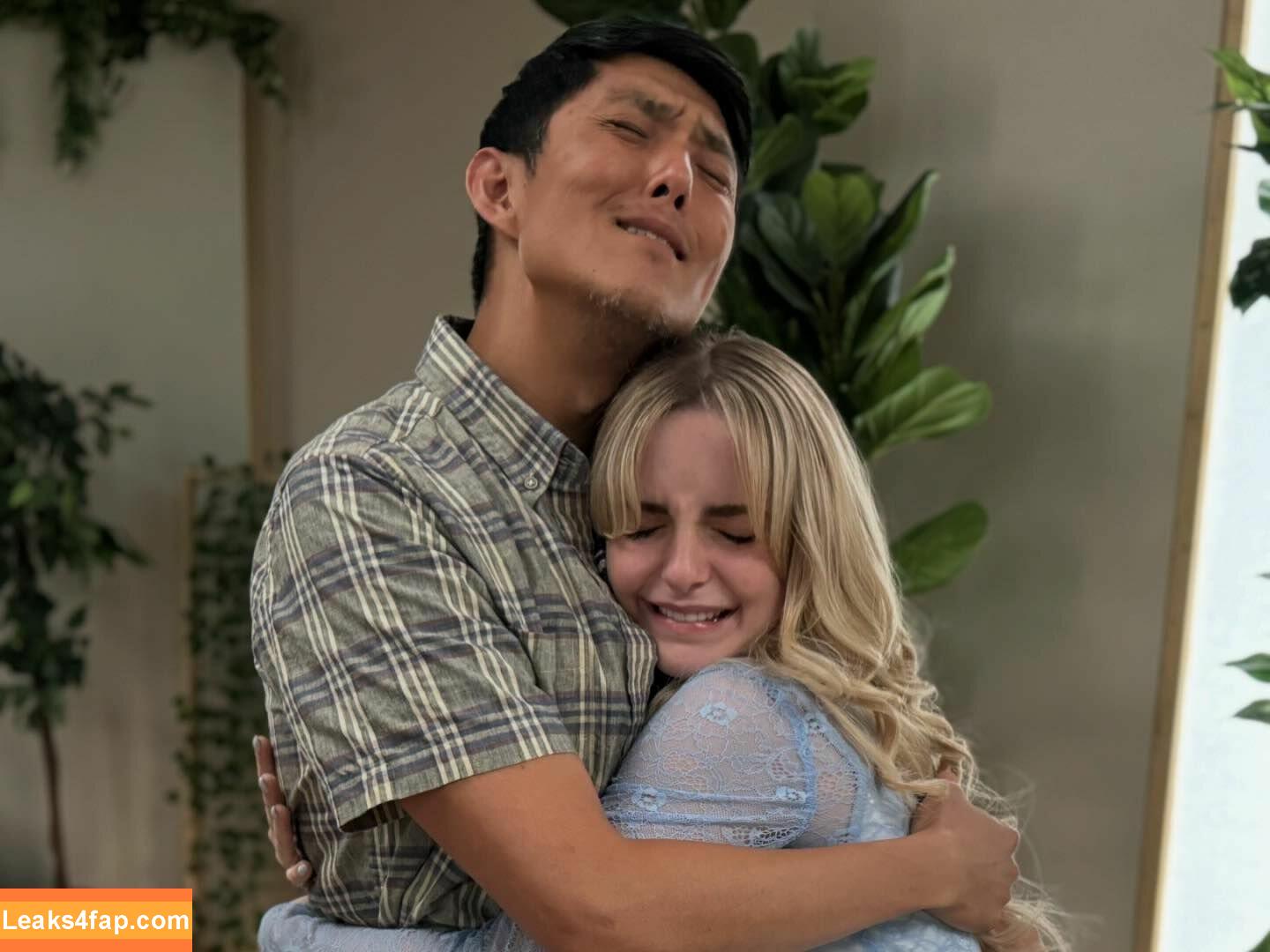 Mckenna Grace / mckennagrace / mckennagraceful leaked photo photo #0025