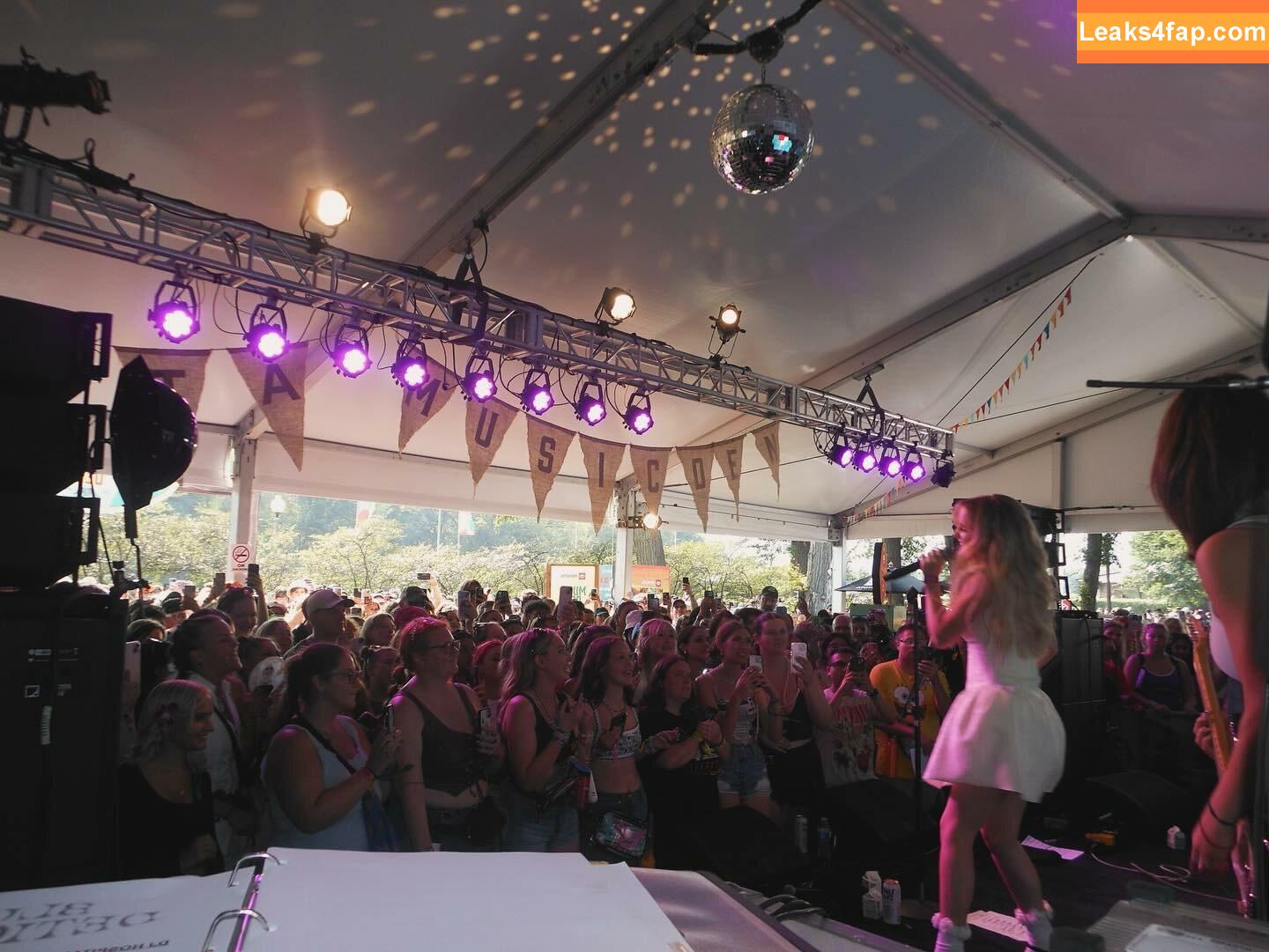 Mckenna Grace / mckennagrace / mckennagraceful leaked photo photo #0043