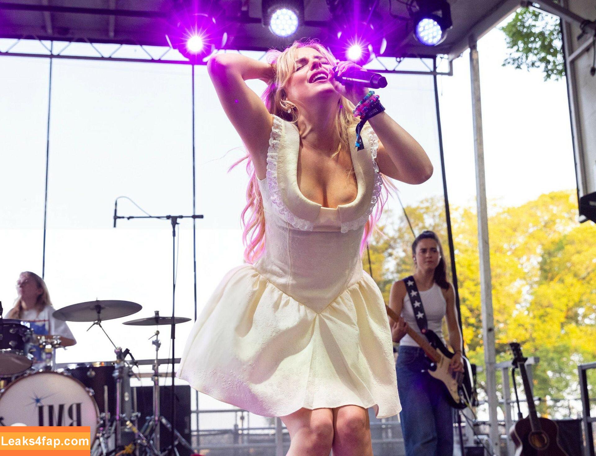 Mckenna Grace / mckennagrace / mckennagraceful leaked photo photo #0123