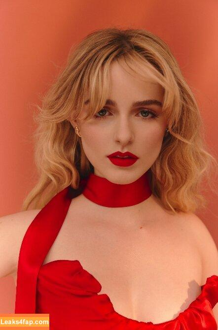 Mckenna Grace / mckennagrace / mckennagraceful leaked photo photo #0193