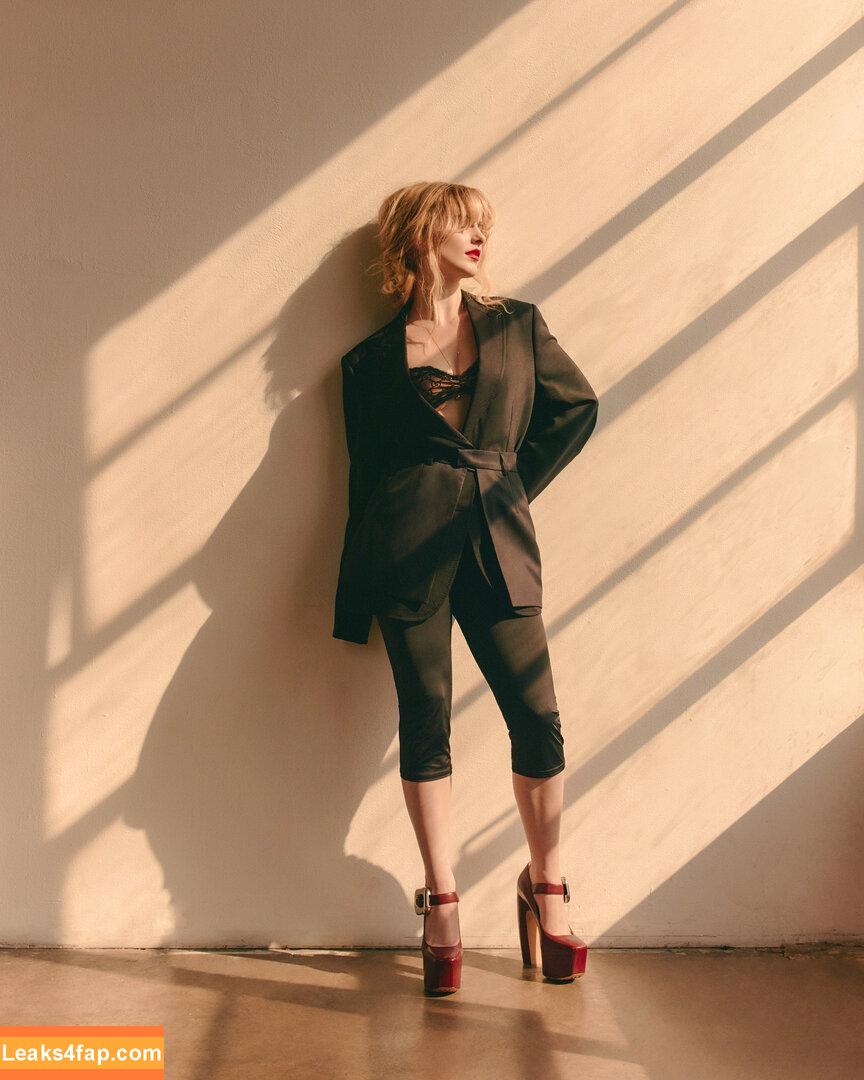 Mckenna Grace / mckennagrace / mckennagraceful leaked photo photo #0198