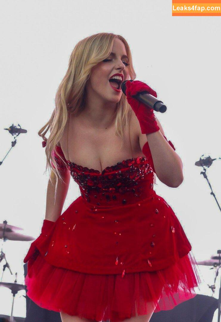 Mckenna Grace / mckennagrace / mckennagraceful leaked photo photo #0317