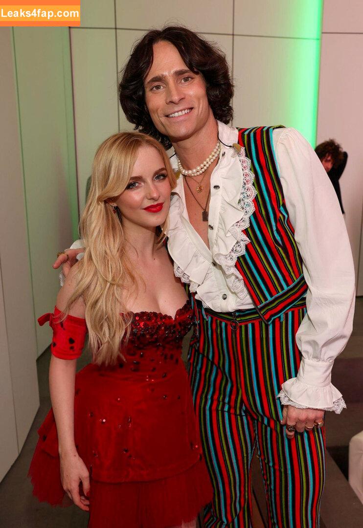 Mckenna Grace / mckennagrace / mckennagraceful leaked photo photo #0322