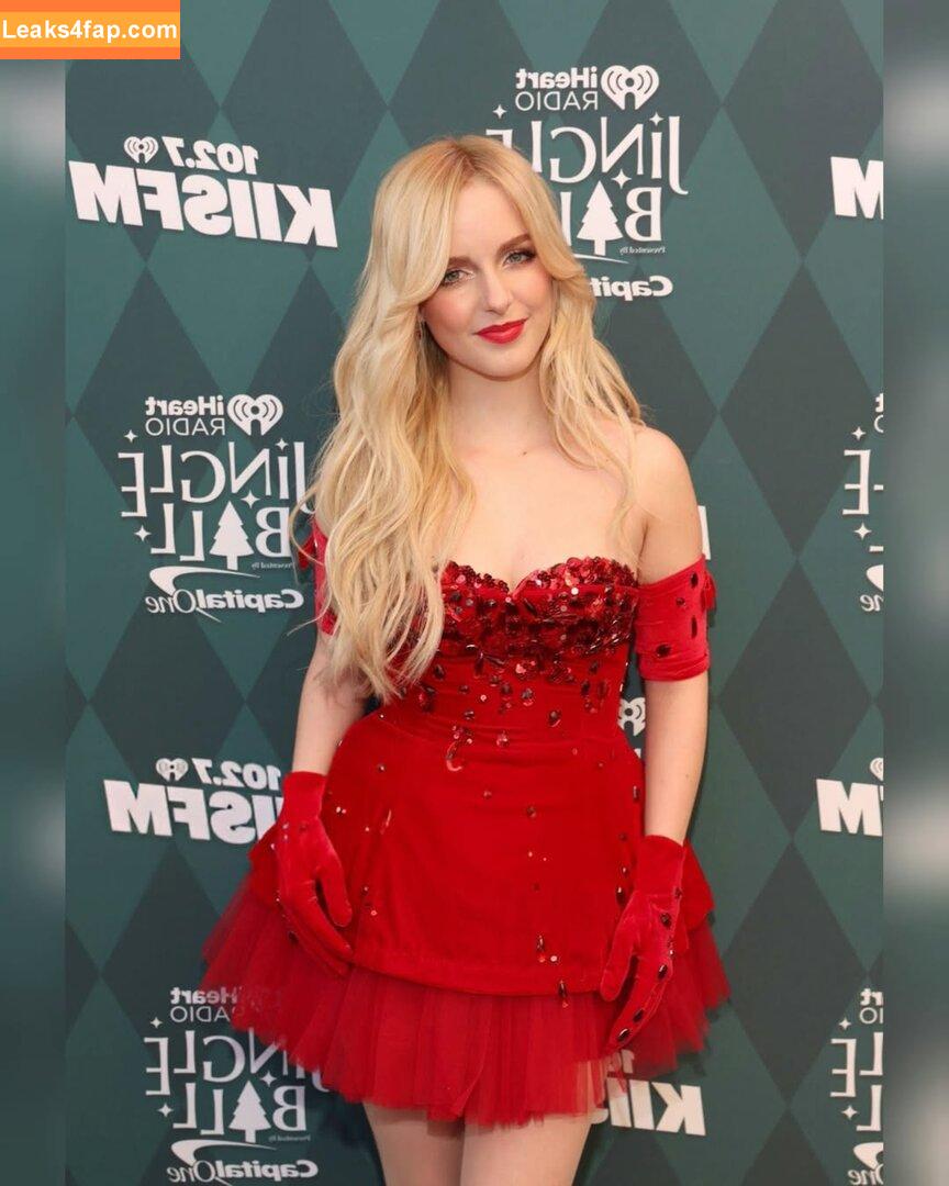 Mckenna Grace / mckennagrace / mckennagraceful leaked photo photo #0325