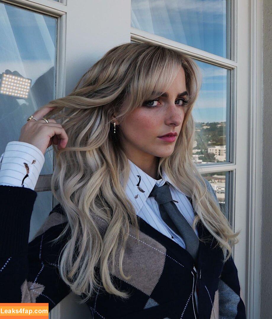 Mckenna Grace / mckennagrace / mckennagraceful leaked photo photo #0644