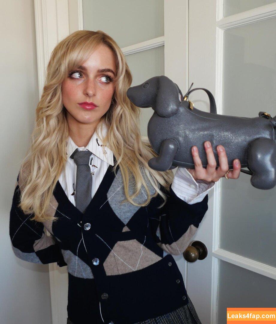 Mckenna Grace / mckennagrace / mckennagraceful leaked photo photo #0645