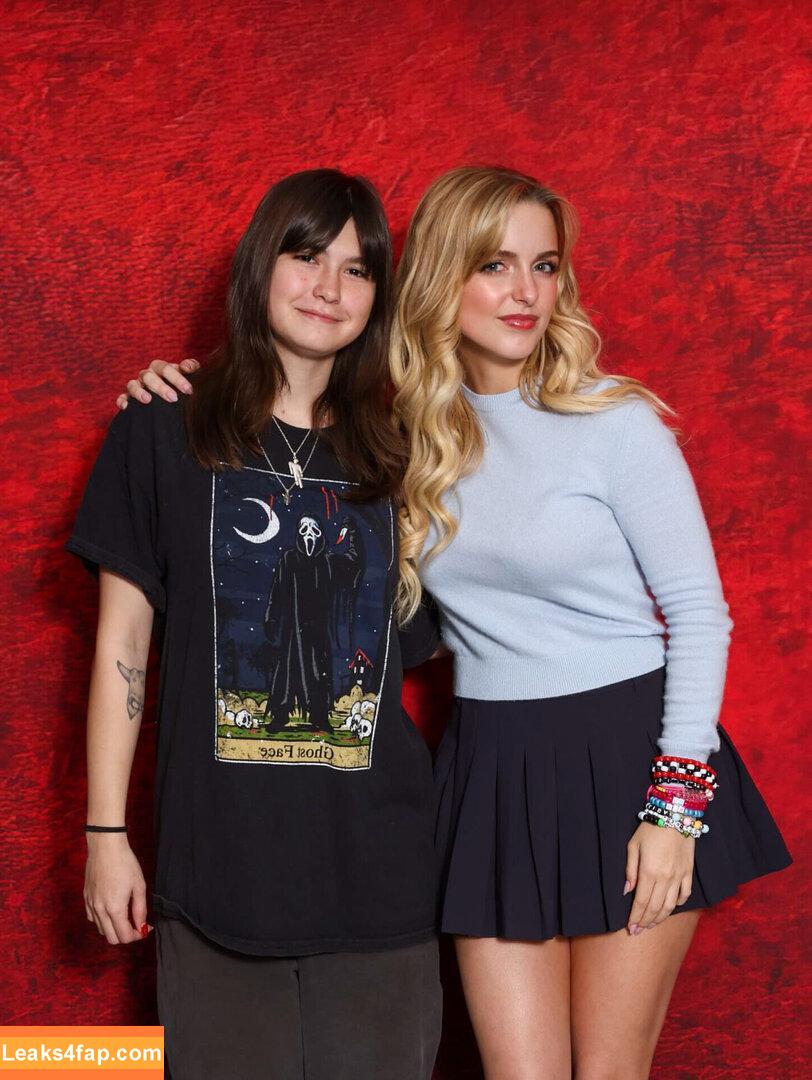 Mckenna Grace / mckennagrace / mckennagraceful leaked photo photo #0771