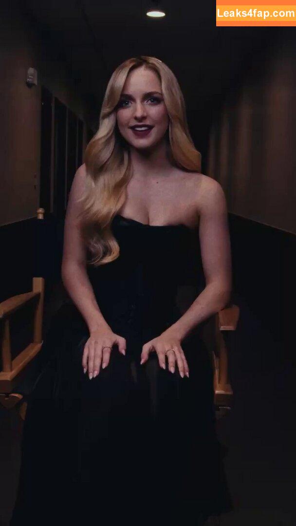 Mckenna Grace / mckennagrace / mckennagraceful leaked photo photo #0780