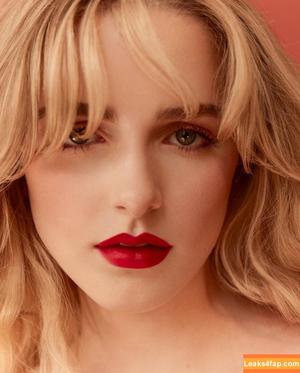 Mckenna Grace photo #0200