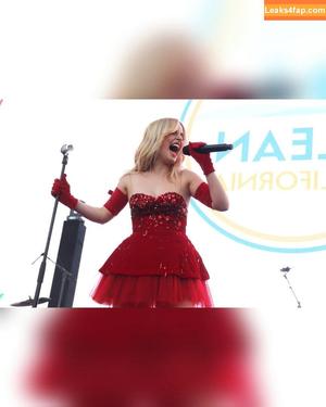 Mckenna Grace photo #0326