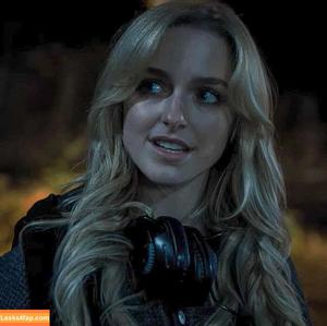 Mckenna Grace photo #0559