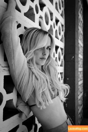 Mckenna Grace photo #0581