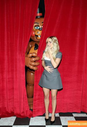 Mckenna Grace photo #0671