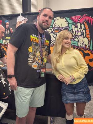 Mckenna Grace photo #0766