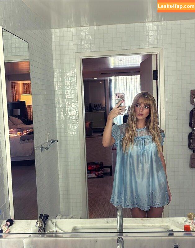 Mckenna Grace / https: / mckennagrace / mckennagraceful leaked photo photo #1040