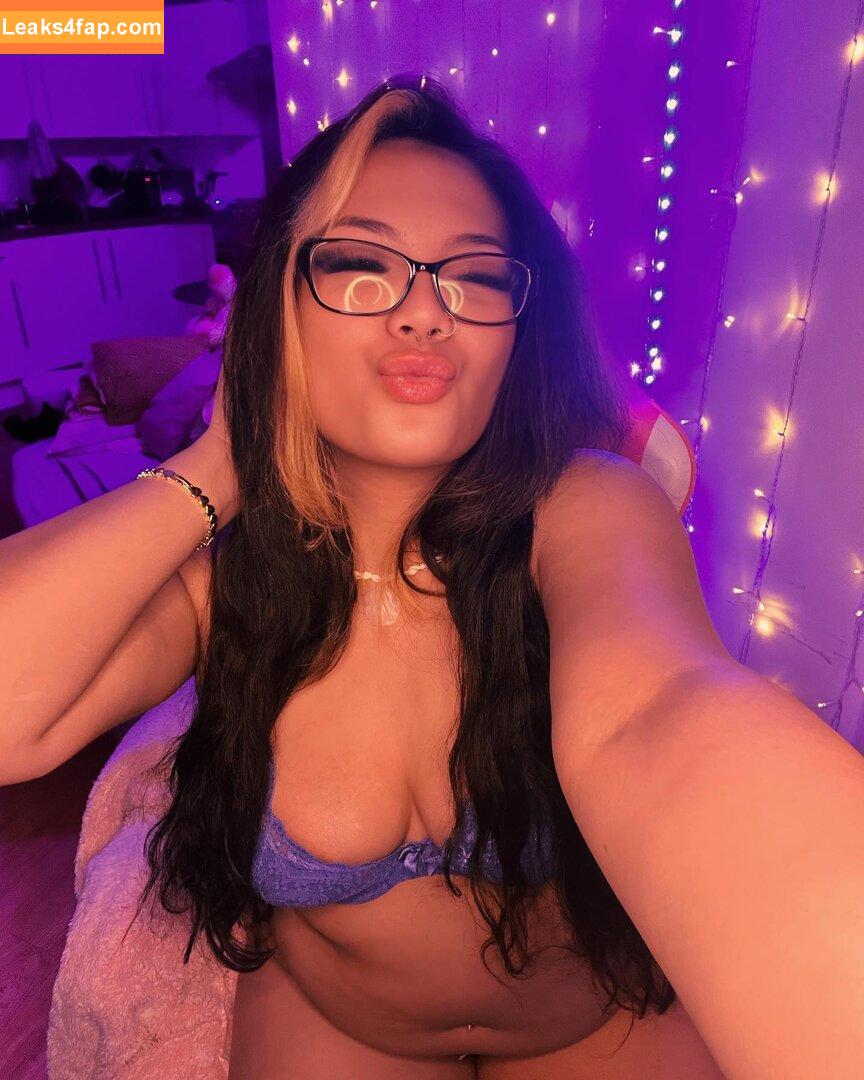 me0wmichelle /  leaked photo photo #0001