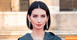 Meadow Walker photo #0085