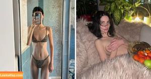 Meadow Walker photo #0093