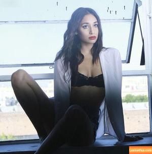 Meaghan Rath photo #0083