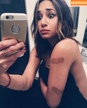 Meaghan Rath photo #0086