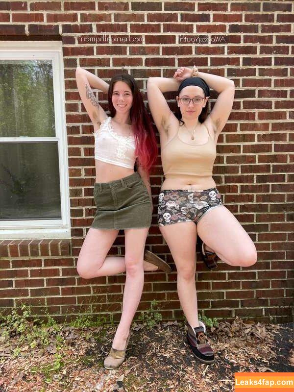 mechanicalhymen /  leaked photo photo #0234