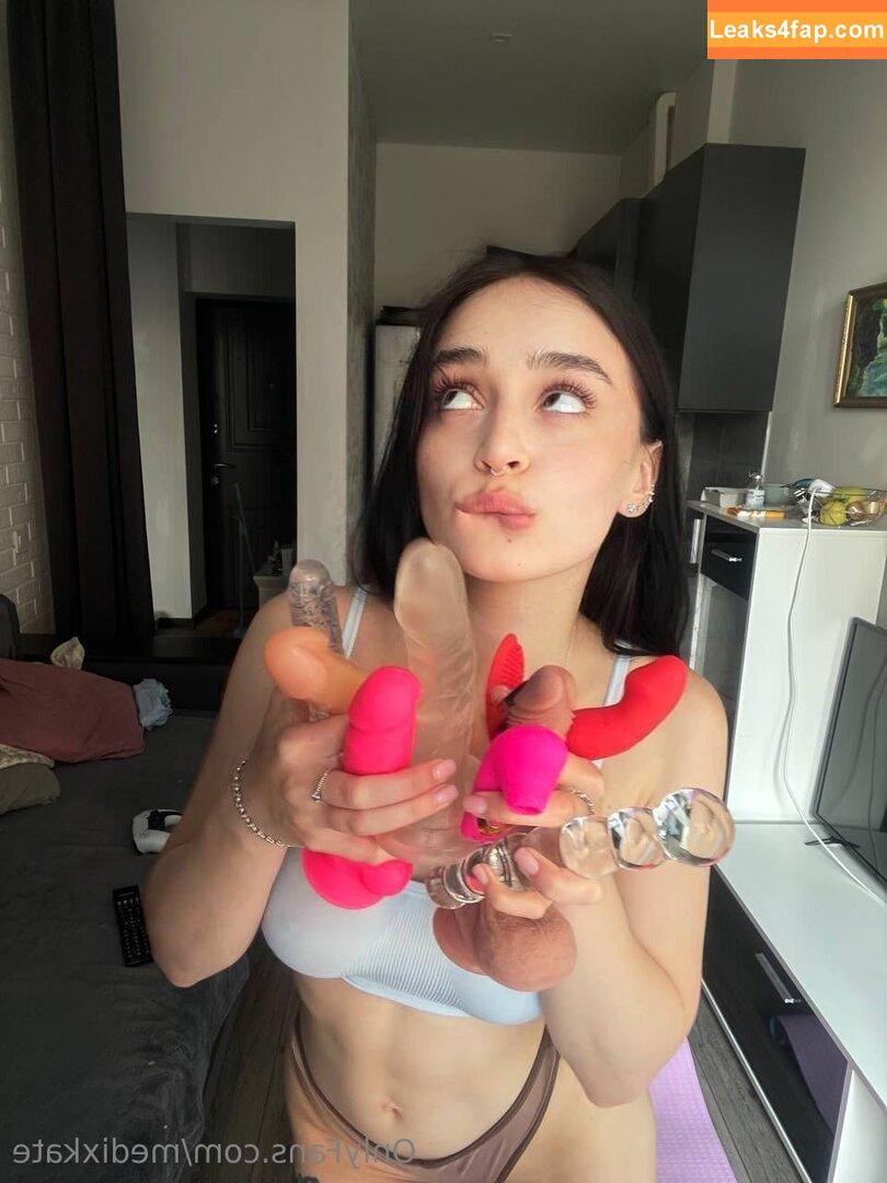 medixkate / lustful_light / lustful_lightvip / medixkate1 / medixkkate / medixxxkate leaked photo photo #0179