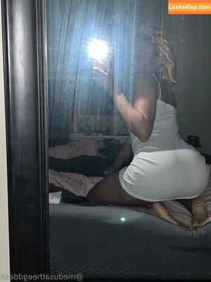 medusatheegddess photo #0001