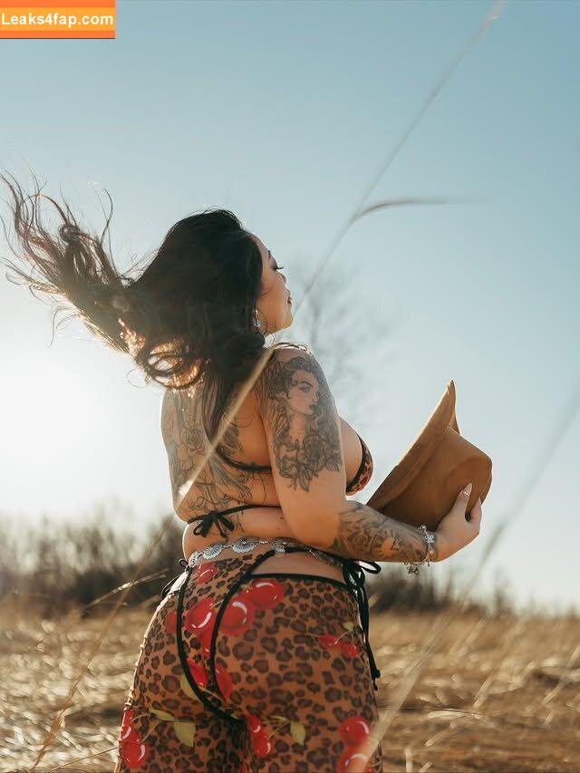 Mee Wang / m34tymeeow / meeciwang leaked photo photo #0017