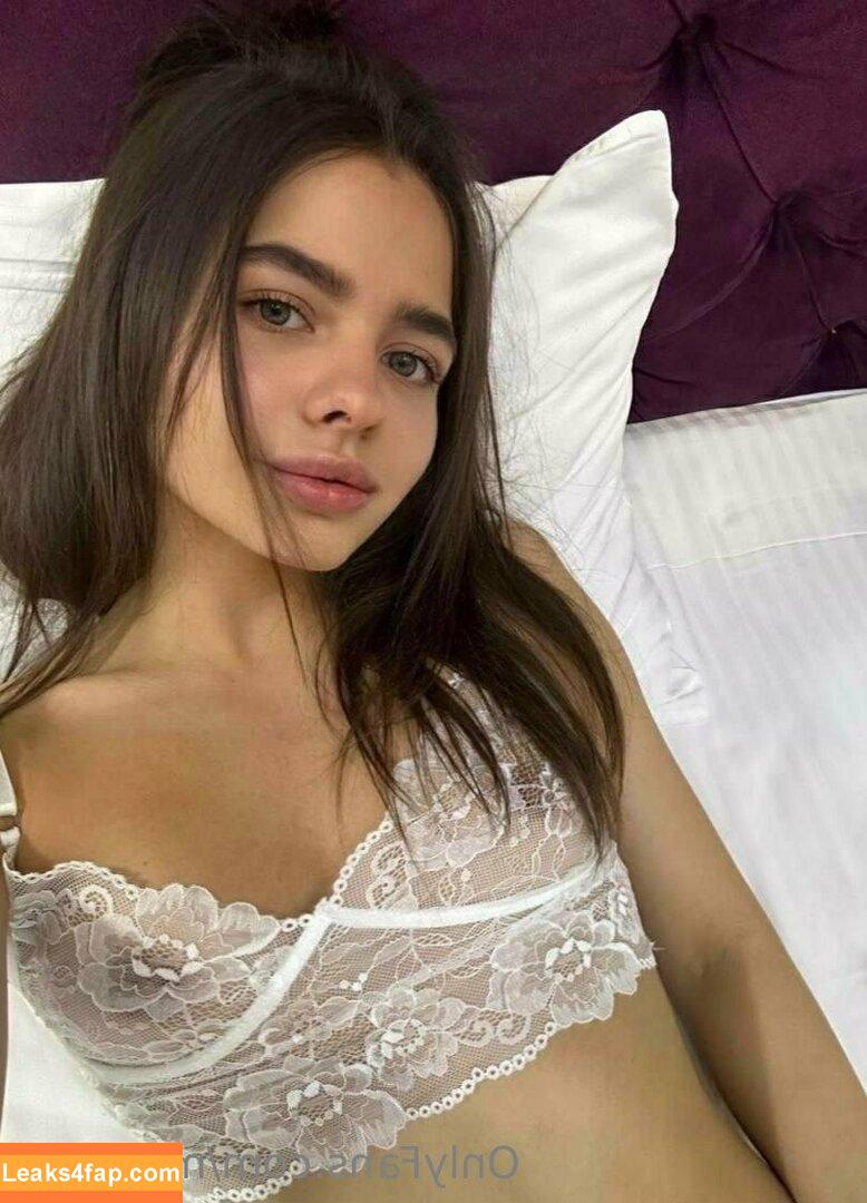 mee_zee /  leaked photo photo #0014