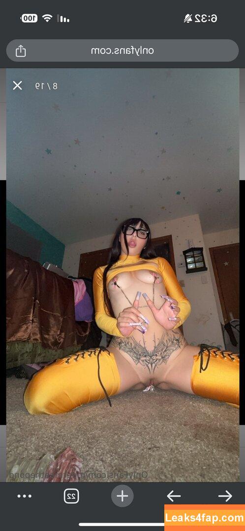 Meetmeatthepond / Chloe Colussi / m33tmeatthepond / meetmeathepond leaked photo photo #0006