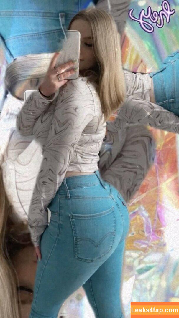 Meg_155 / Megc_155 leaked photo photo #0021
