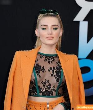 Meg Donnelly фото #0044