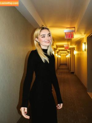 Meg Donnelly photo #0117