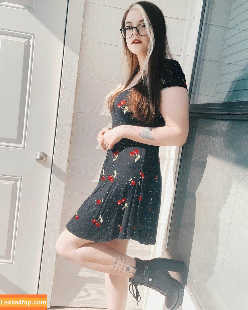 Meg Kaylee / meg_kaylee / megkaylee leaked photo photo #0084