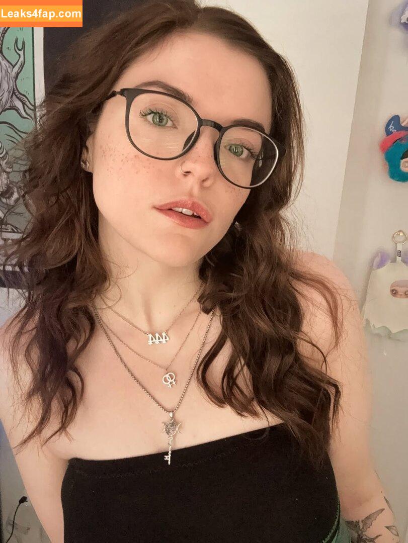 Meg Kaylee / meg_kaylee / megkaylee leaked photo photo #0160