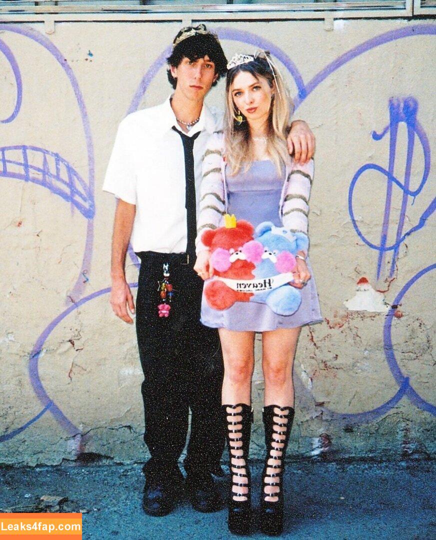 Meg Mills / 37521291 / carecharmer leaked photo photo #0040