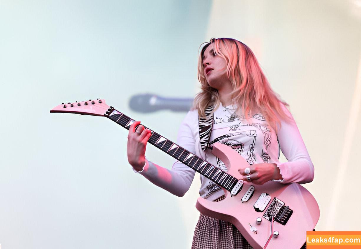 Meg Mills / 37521291 / carecharmer leaked photo photo #0053