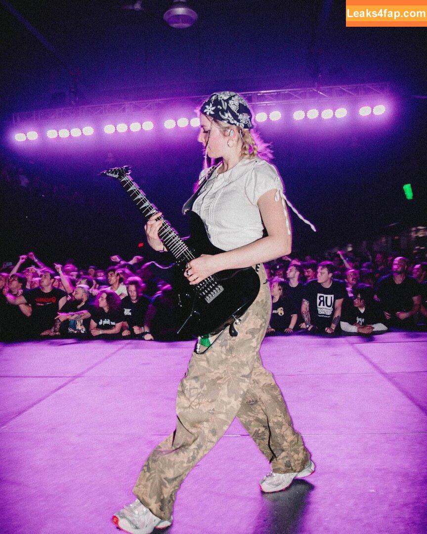 Meg Mills / 37521291 / carecharmer leaked photo photo #0056