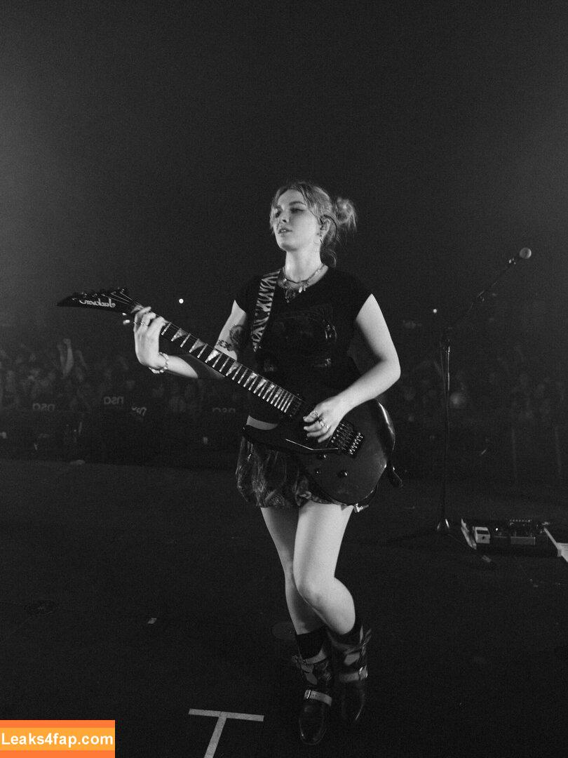 Meg Mills / 37521291 / carecharmer leaked photo photo #0062