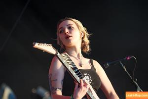 Meg Mills photo #0050