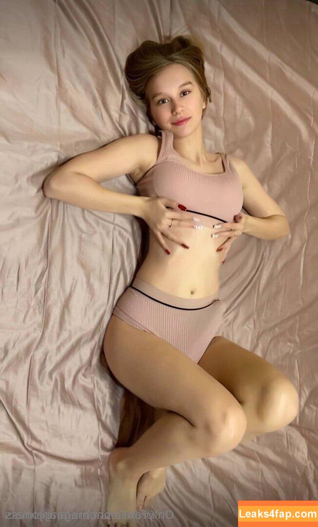 megaanjoness /  leaked photo photo #0011