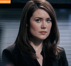 Megan Boone photo #0046