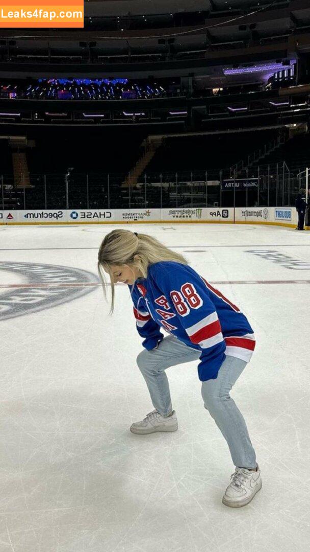 Megan Eugenio / Overtime Megan / overtimemegan leaked photo photo #0326