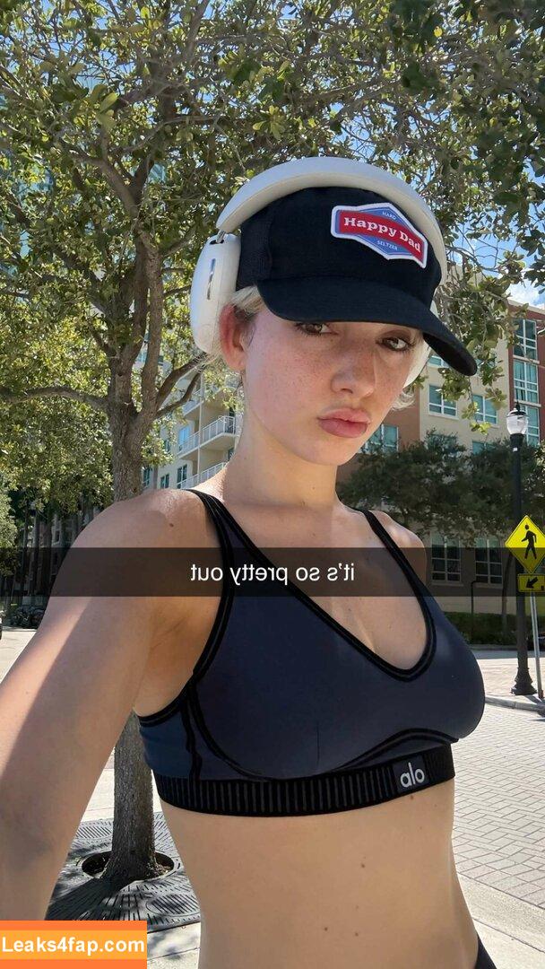 Megan Eugenio / Overtime Megan / overtimemegan leaked photo photo #0329