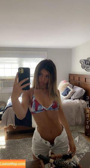 Megan Eugenio фото #1035